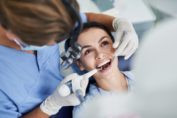 Everything You Need To Know About a Dead Tooth